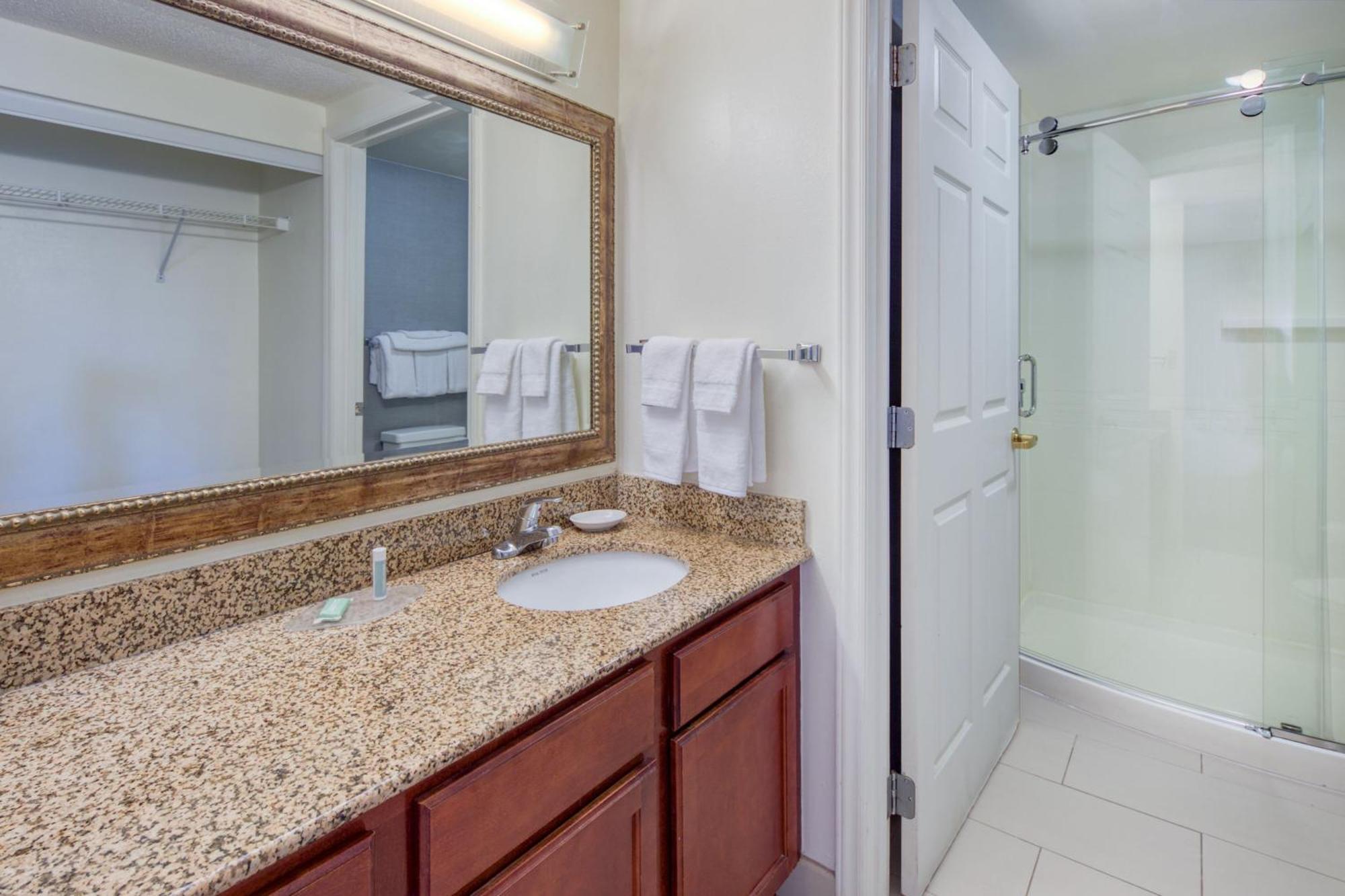 Residence Inn By Marriott Raleigh Crabtree Valley Zewnętrze zdjęcie
