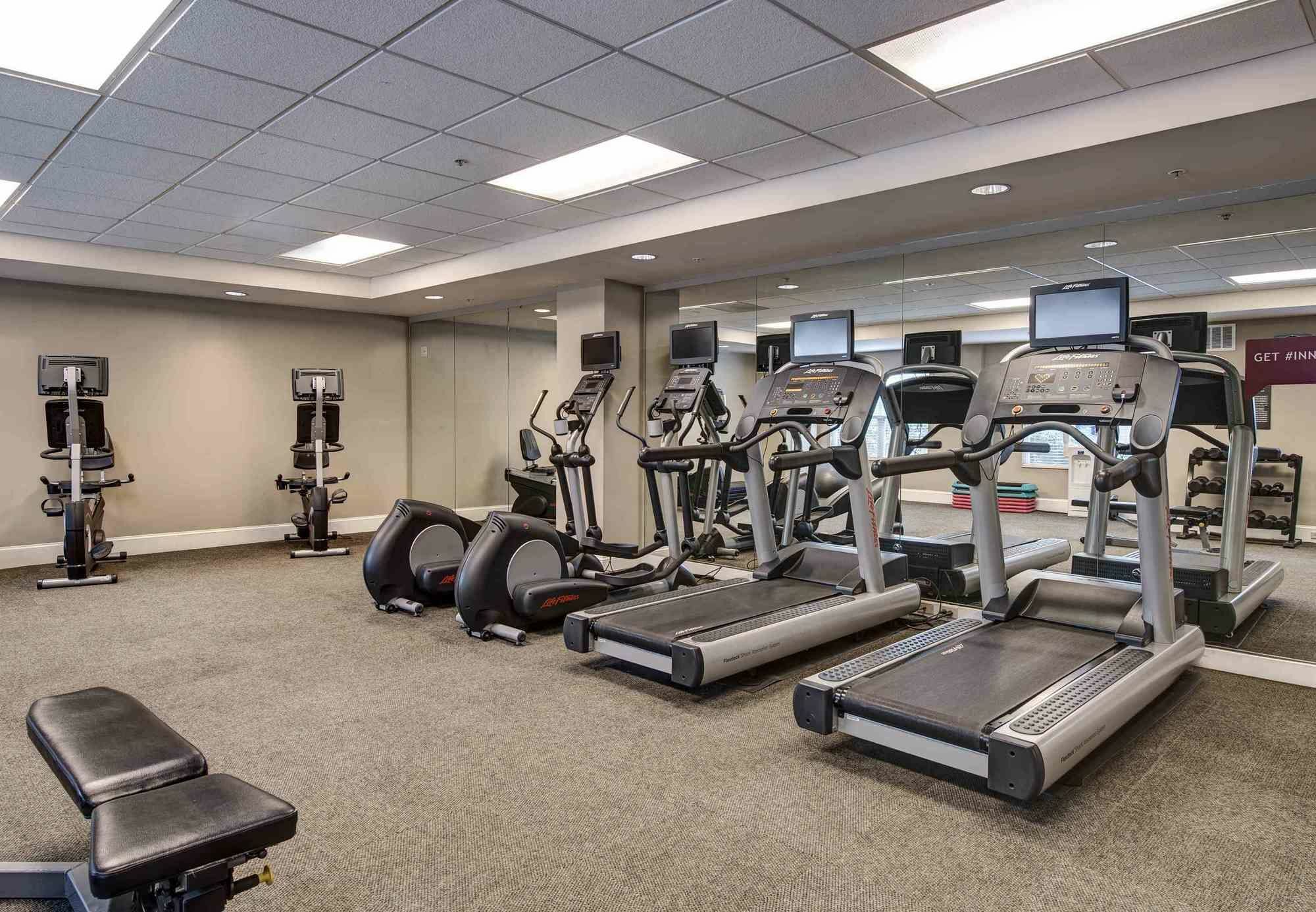 Residence Inn By Marriott Raleigh Crabtree Valley Zewnętrze zdjęcie